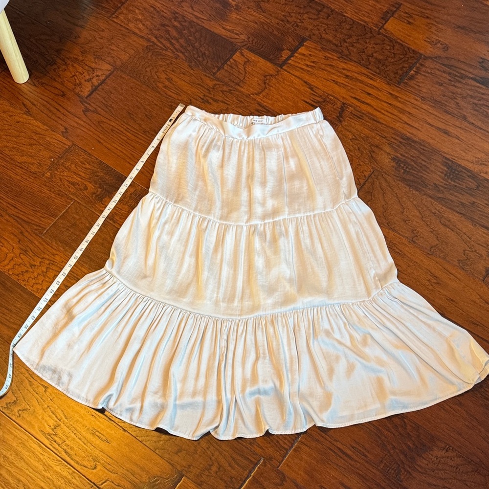 Nine West Silky White Tiered Skirt